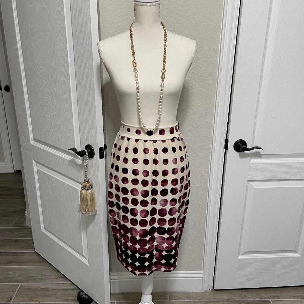 Renee C Starla Ombre Stretchy Creme and Plum Pencil Skirt- Small